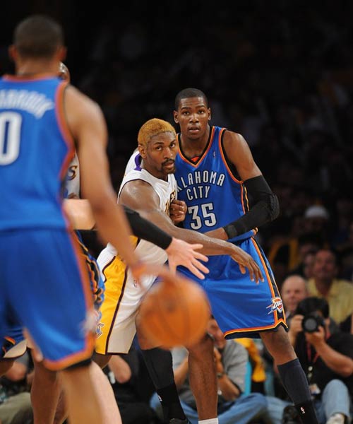 篮网力克步 篮网力克步