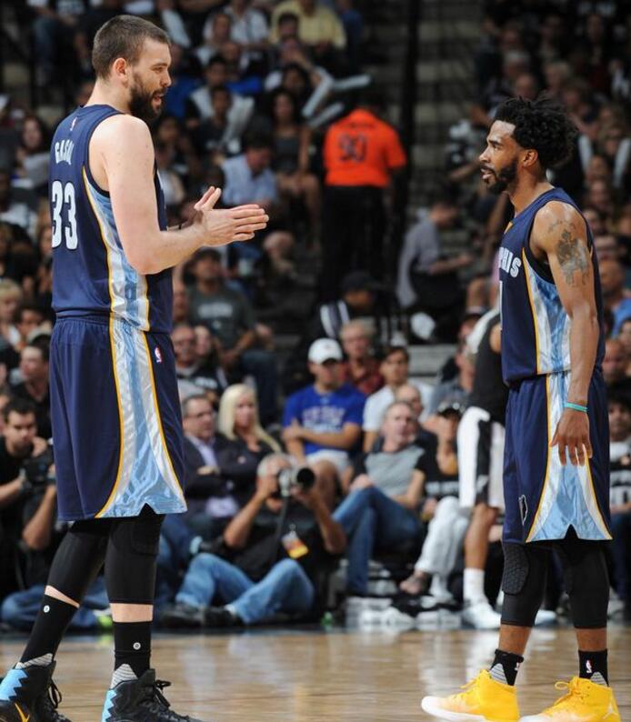 了汗马功劳 了汗马功劳