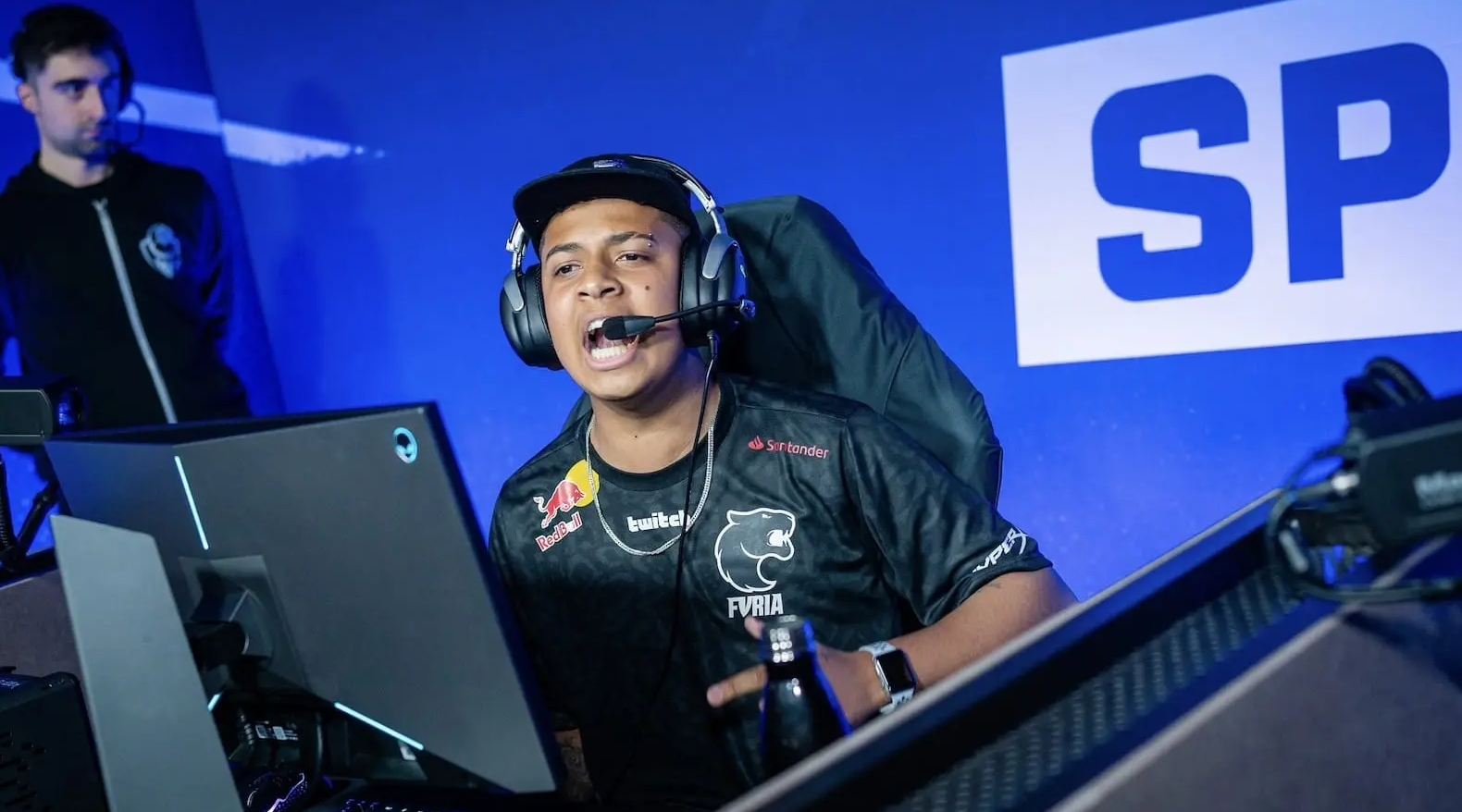 备出色的爆 备出色的爆