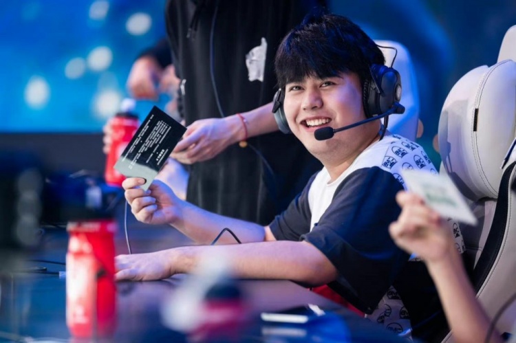 而这次湖人 而这次湖人