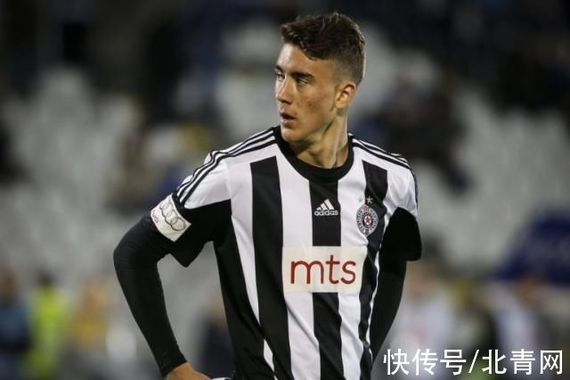 留核心阵容 留核心阵容